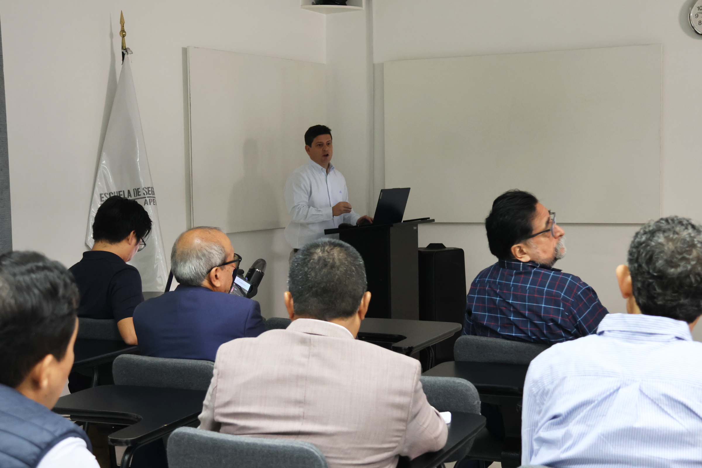 Actividad institucional de APECOSE con participantes del mercado asegurador