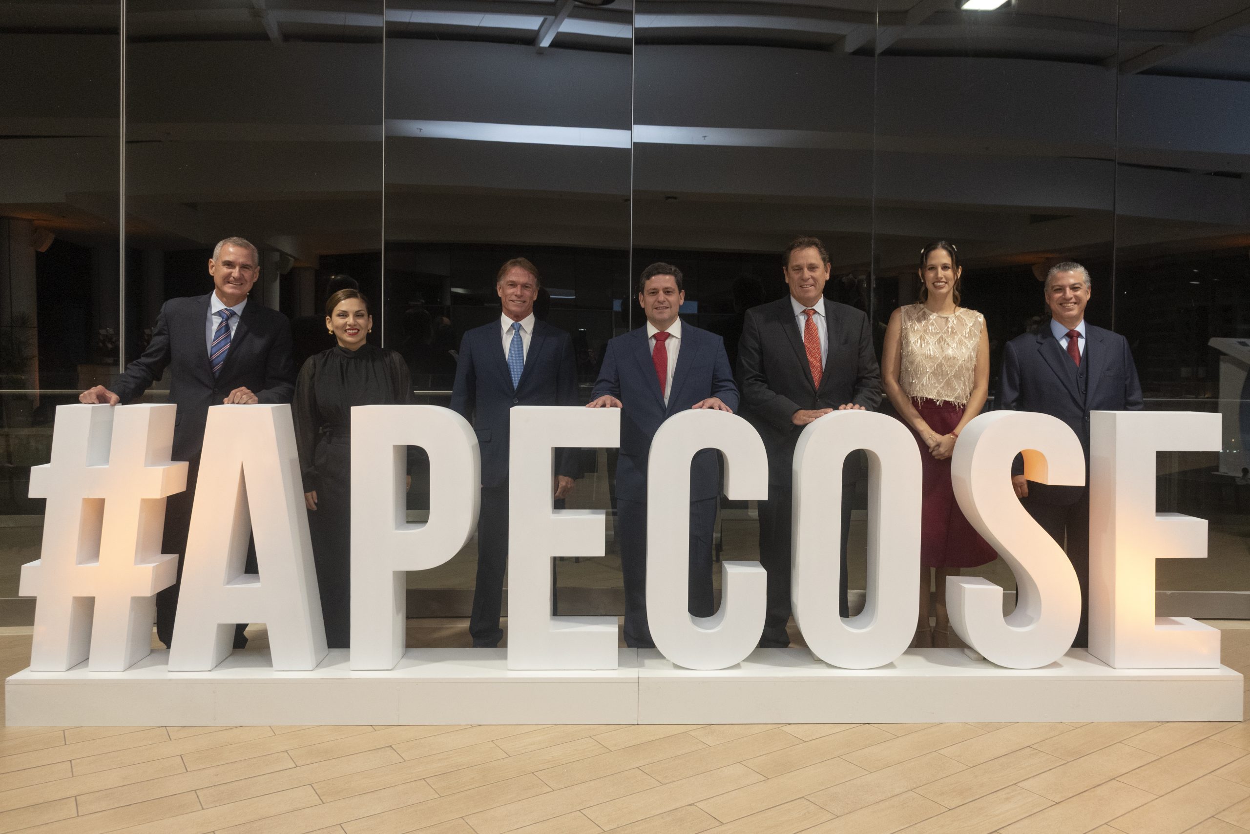 Cóctel aniversario APECOSE